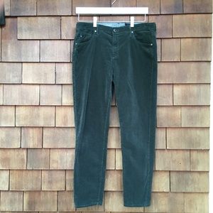 AG The Stevie Ankle Green Cord High Rise 32